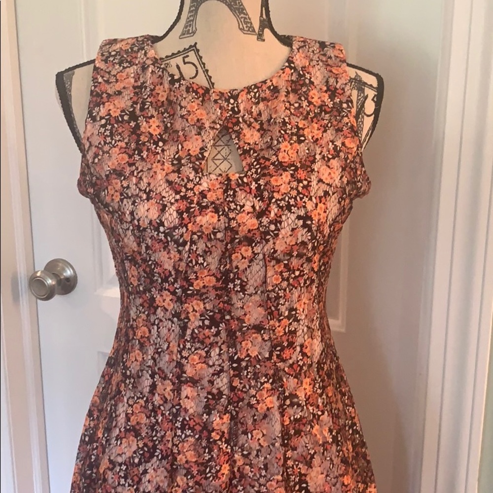 DB Established 1962 90s Floral Dress. Sz 6.
